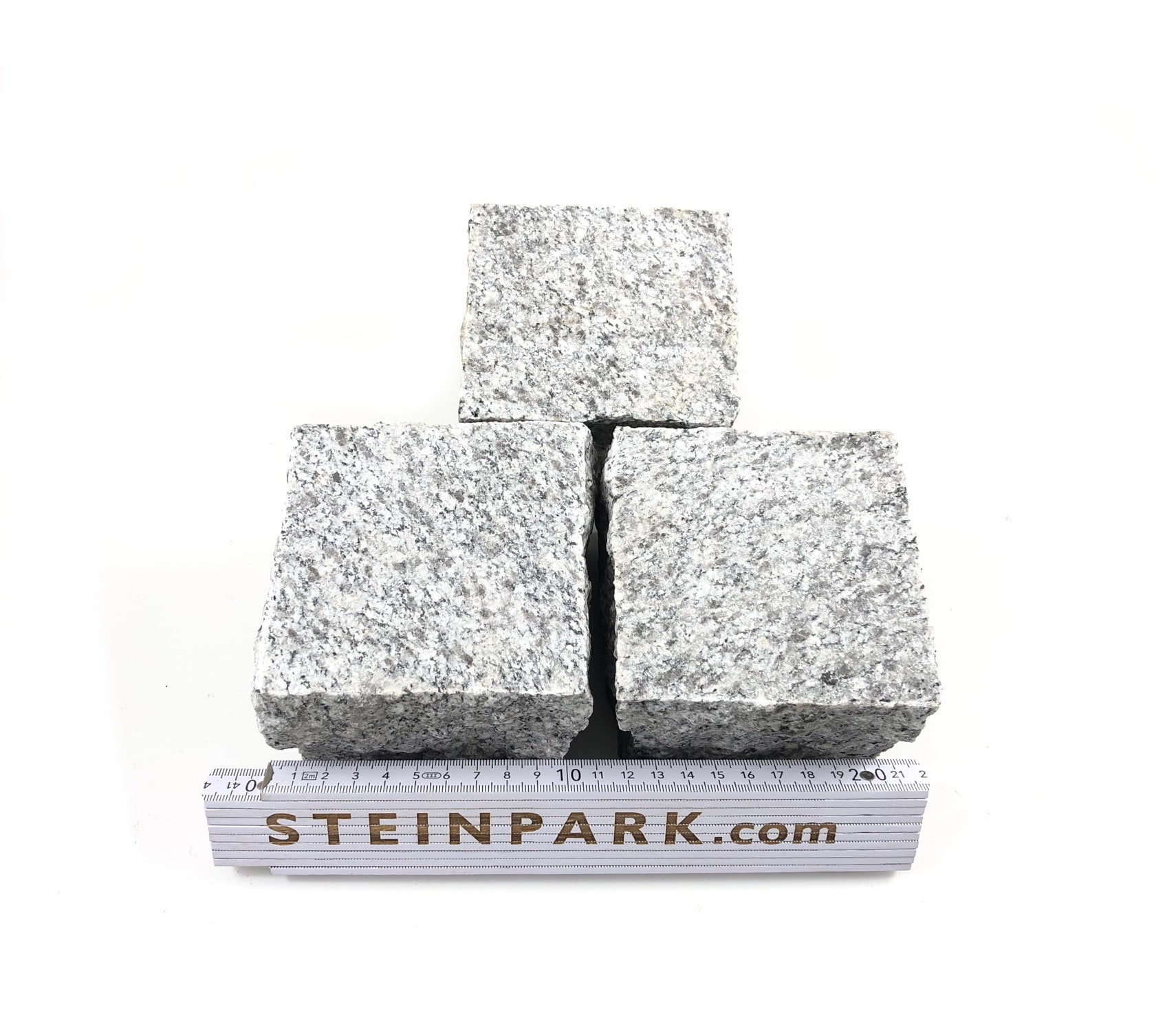 Granit Edelkleinpflaster Daba 10x10x8 cm hellgrau Granit Edelkleinpflaster 10x10x8 cm hellgrau