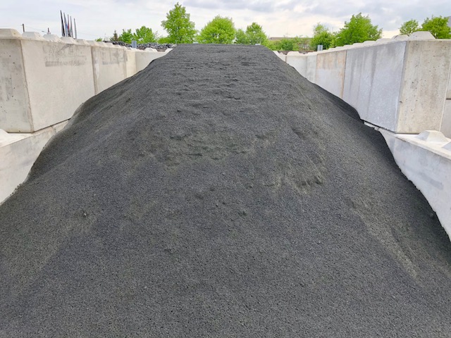 Basalt Steinmehl 0-2 mm anthrazit Detail 1