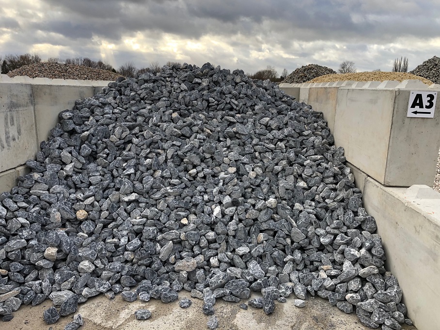 Gabionenstein Alpenstein 60-100 mm anthrazit-grau Detail 2