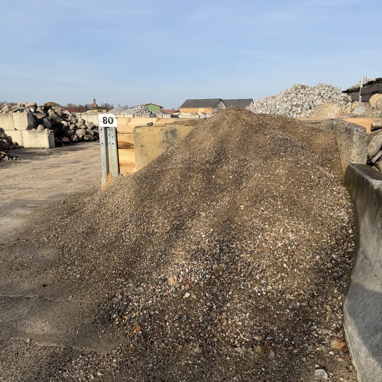 Dynamische Schicht für Wassergebundene Wegedecke Schlossparkmischung gelblich Dynamische Schicht für Wassergebundene Wegedecke Schlossparkmischung gelblich