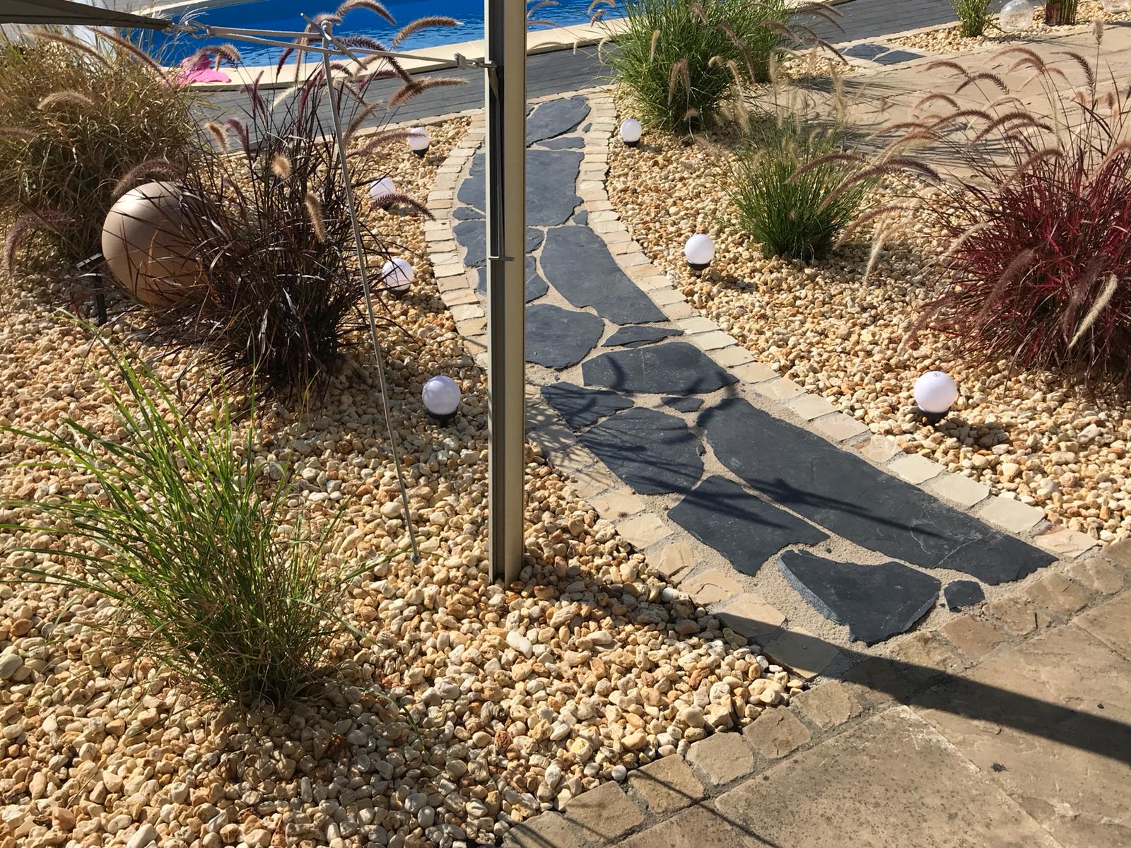 Schiefer Polygonalplatten anthrazit unregelmäßig gebrochen Detail 5