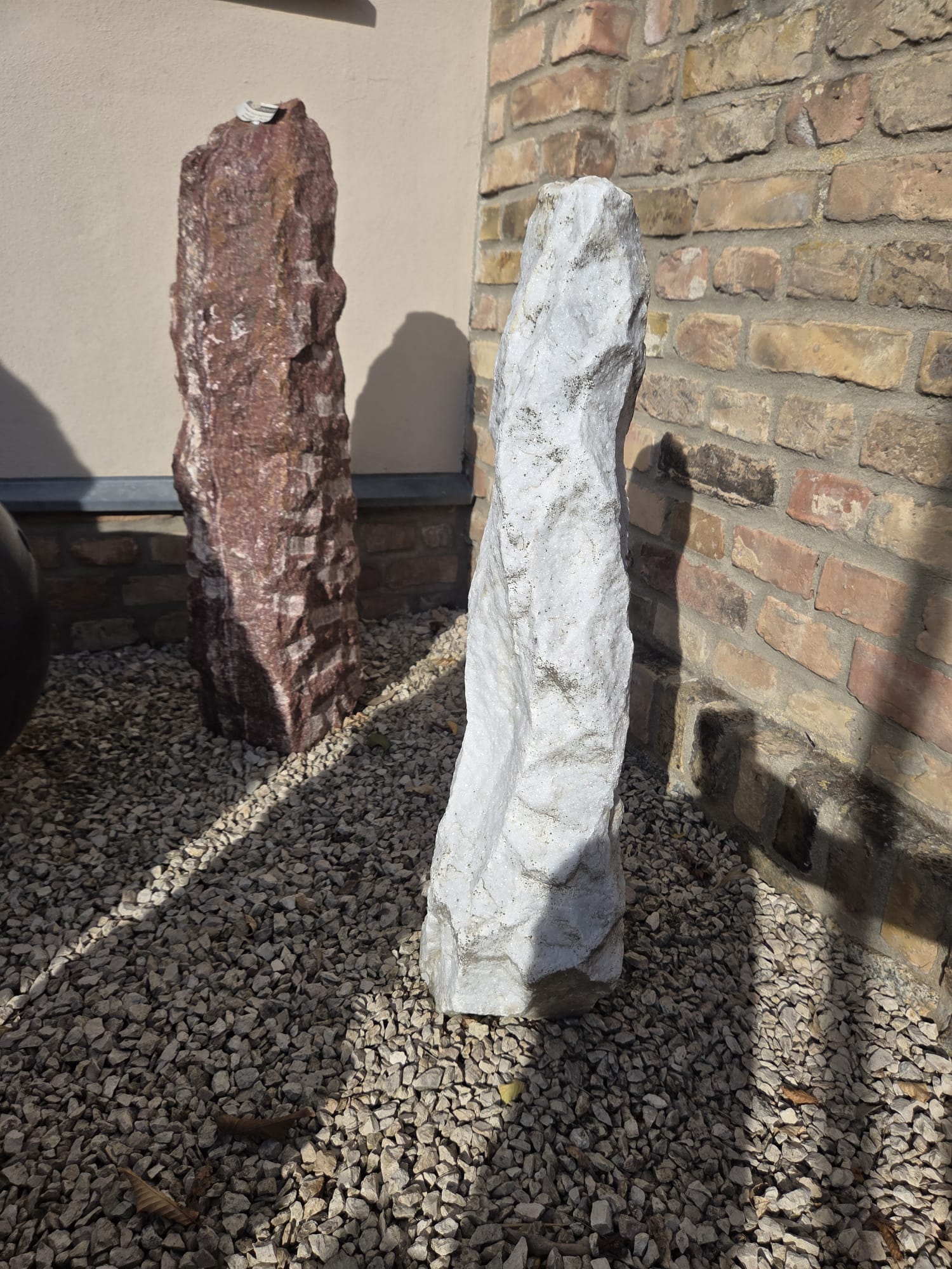 Zierfindling Monolith monochrom Einzelstücke zwischen 35 und 150 kg