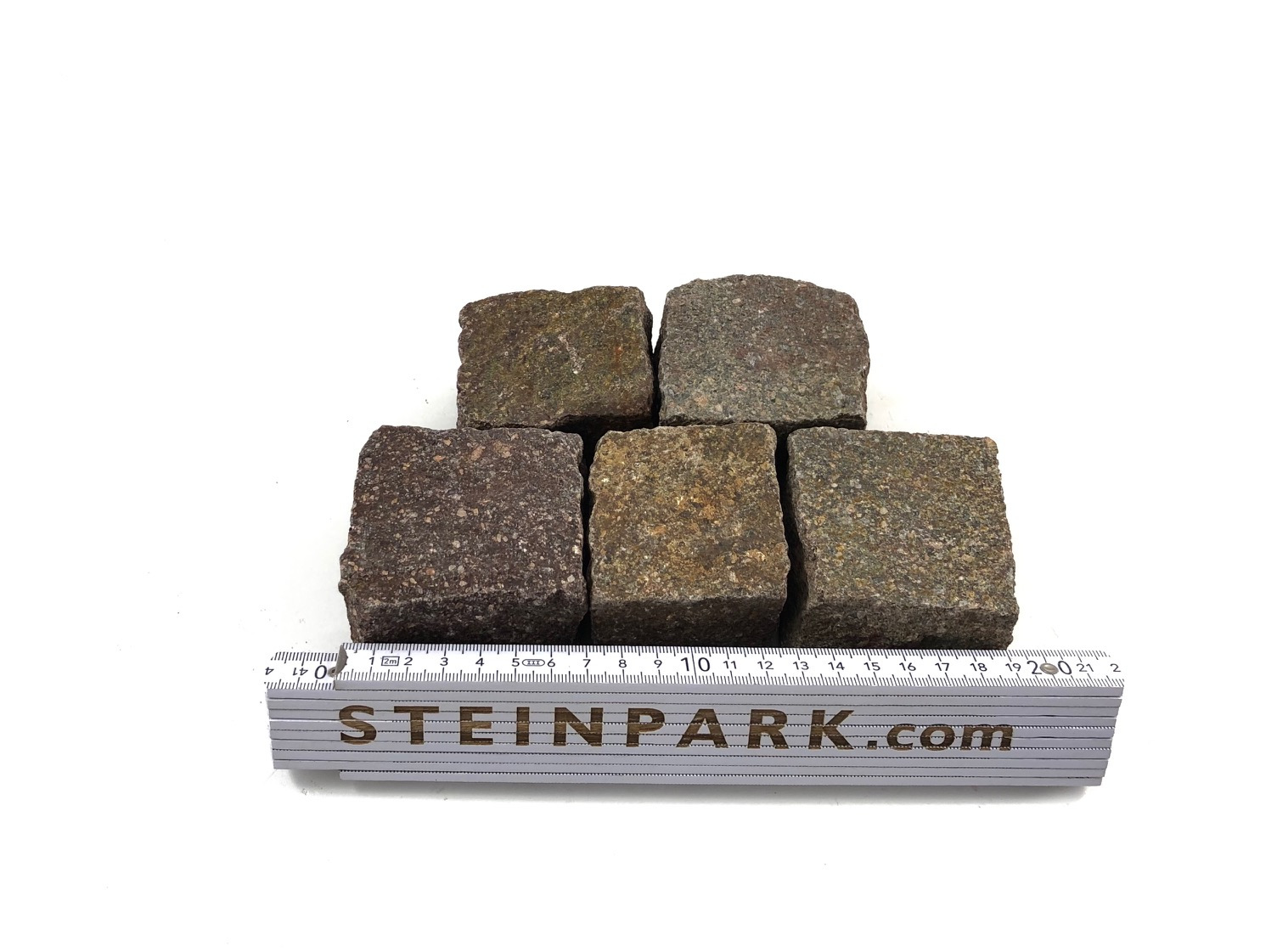 Neues Porphyr Mosaikpflaster 4-6 cm rot-braun-bunt Neues Porphyr Mosaikpflaster 4-6 cm rot-braun-bunt