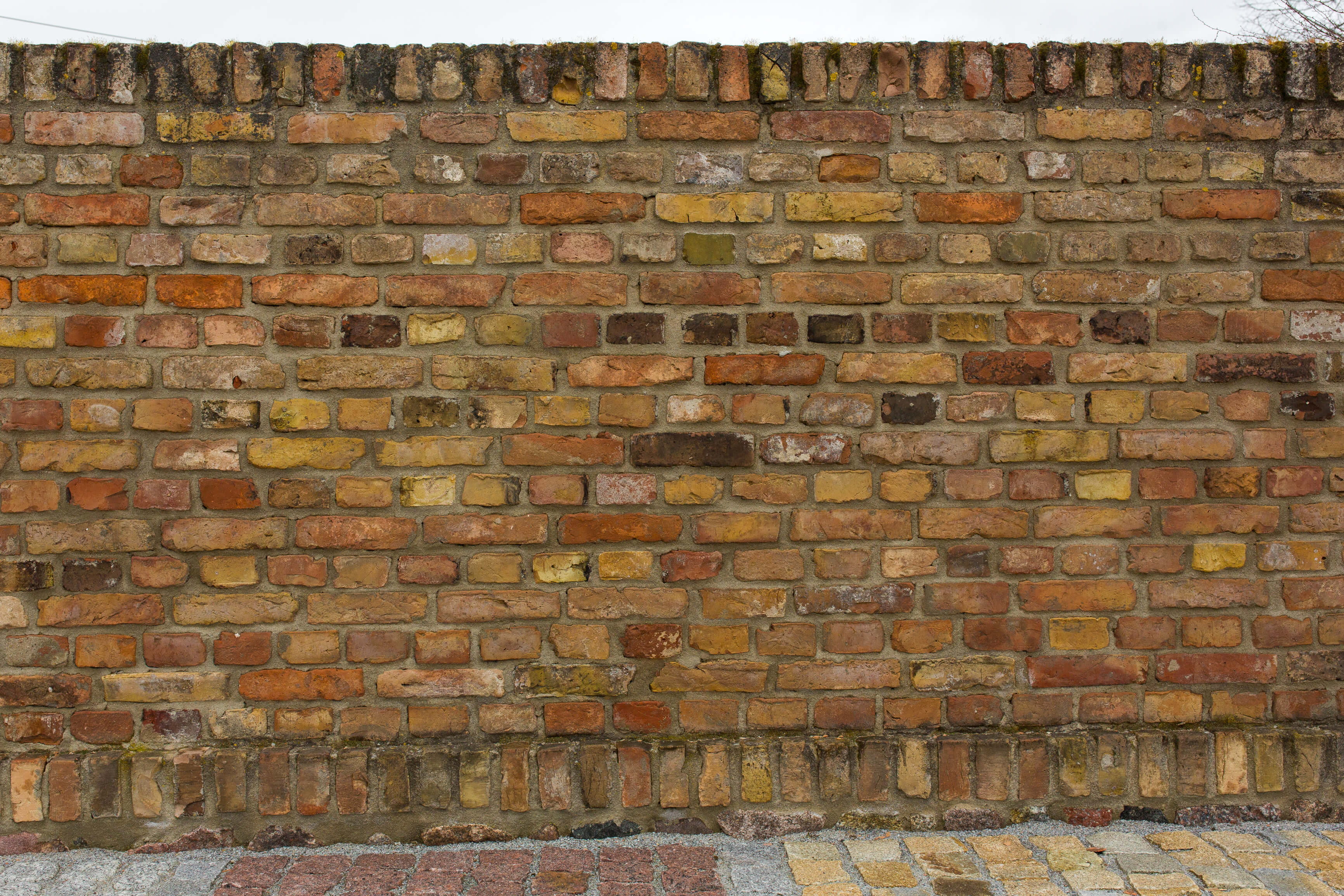 Gebrauchte Ziegelsteine im Reichsformat bunt (halbe & dreiviertel) Gebrauchte Ziegelsteine im Reichsformat bunt Detail 5