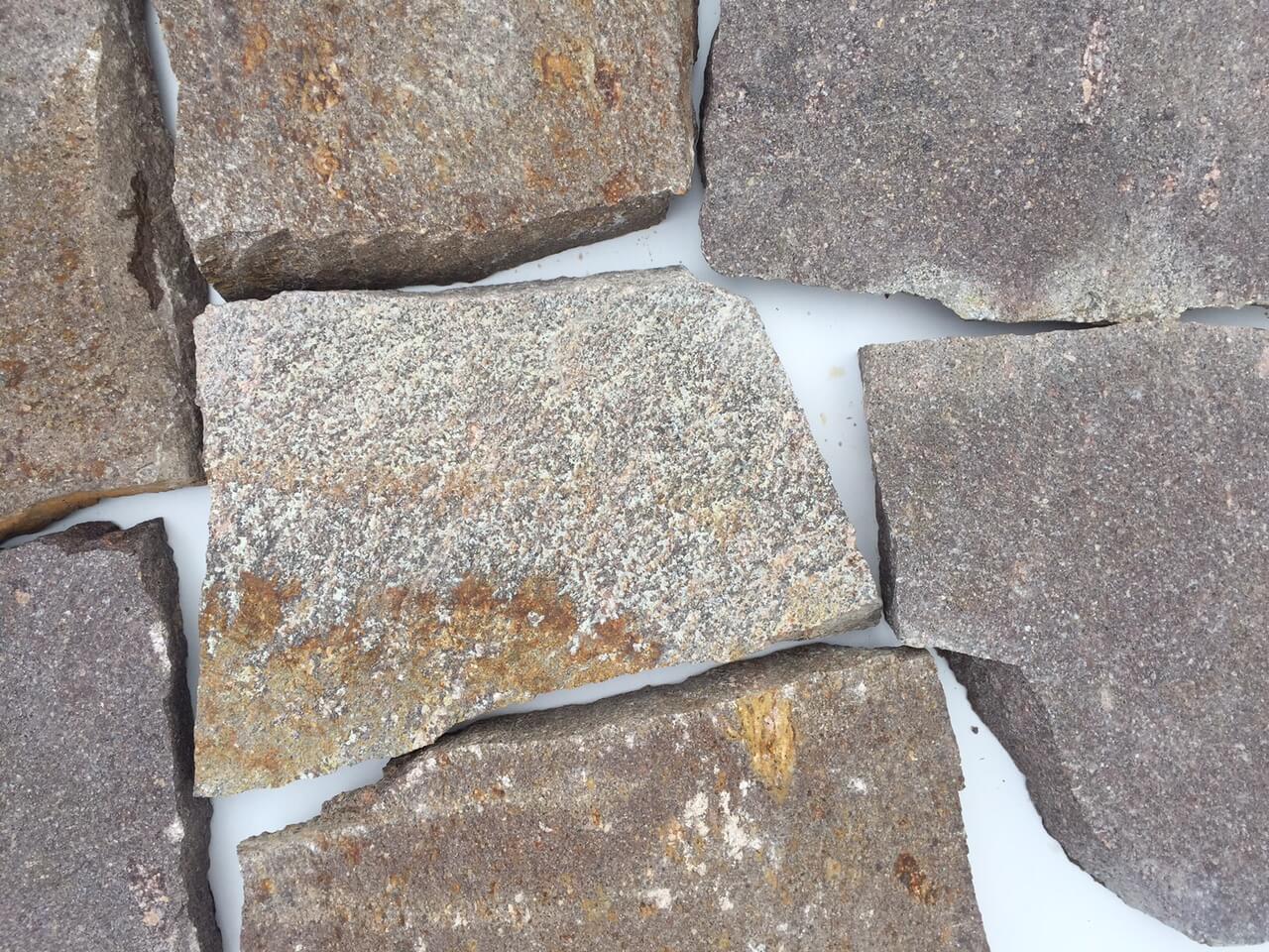 Porphyr Polygonalplatte rot-braun unregelmäßig gebrochen Detail 4