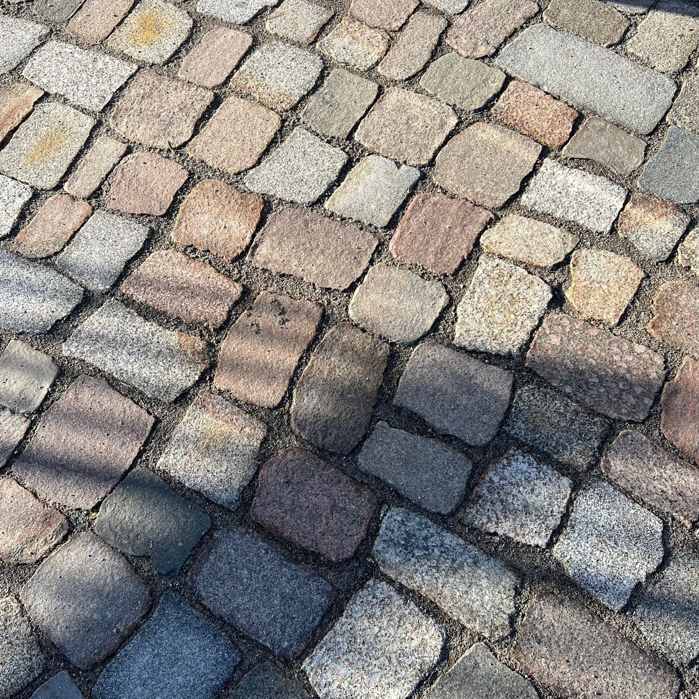 Edel Granit Pflasterplatte 12-14 cm grau-bunt