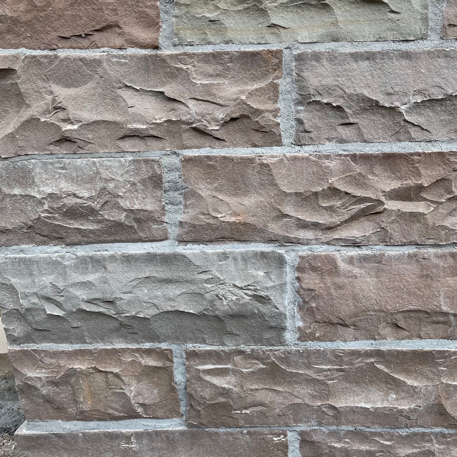 Quarz-Sandstein Mauerstein Toskana 14-16x20x30-50 cm gelblich-rötlich-beige-bunt