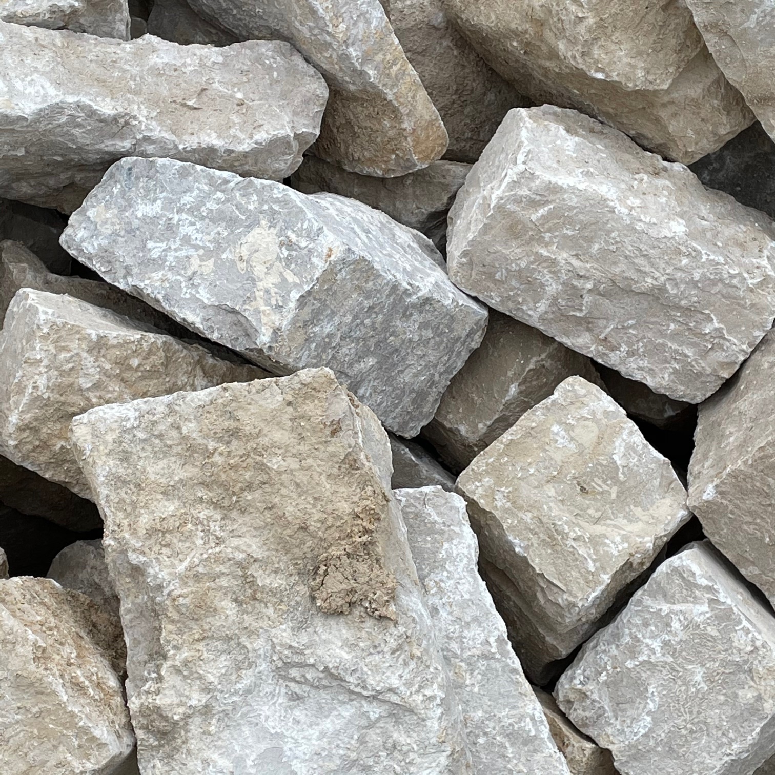 Kalkstein Mauerwerk Amarillo Caliza 8-20x15-30x15-60 cm Detail 3