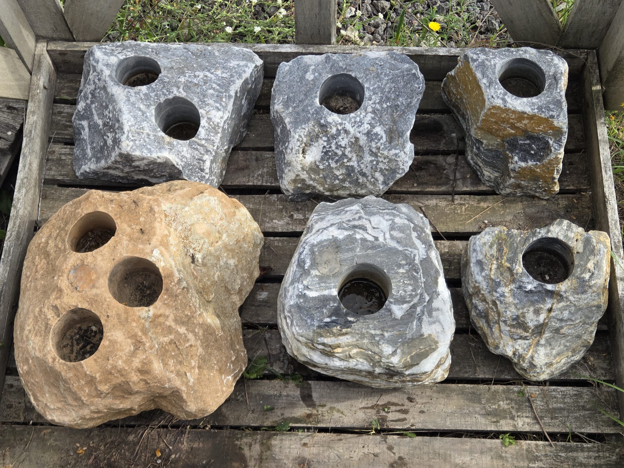 Zierfindling Flower Stone Einzelstücke zwischen 10 und 40 kg