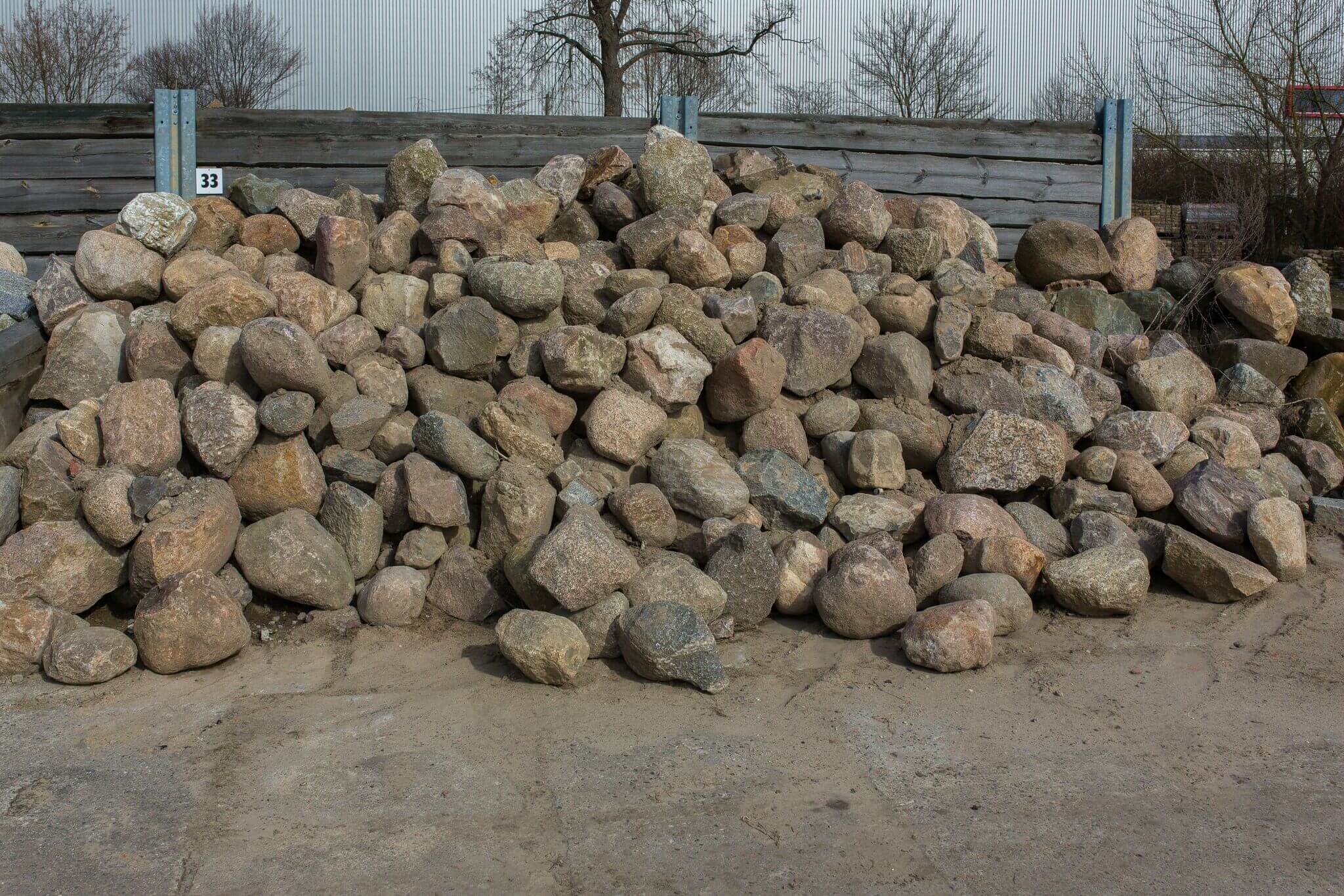 Granit Eiszeitfindling 60-120 cm natürlich gerundet Detail 3