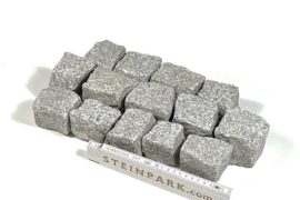 Neues Granit Mosaikpflaster Feinkorn 4-6 cm hellgrau