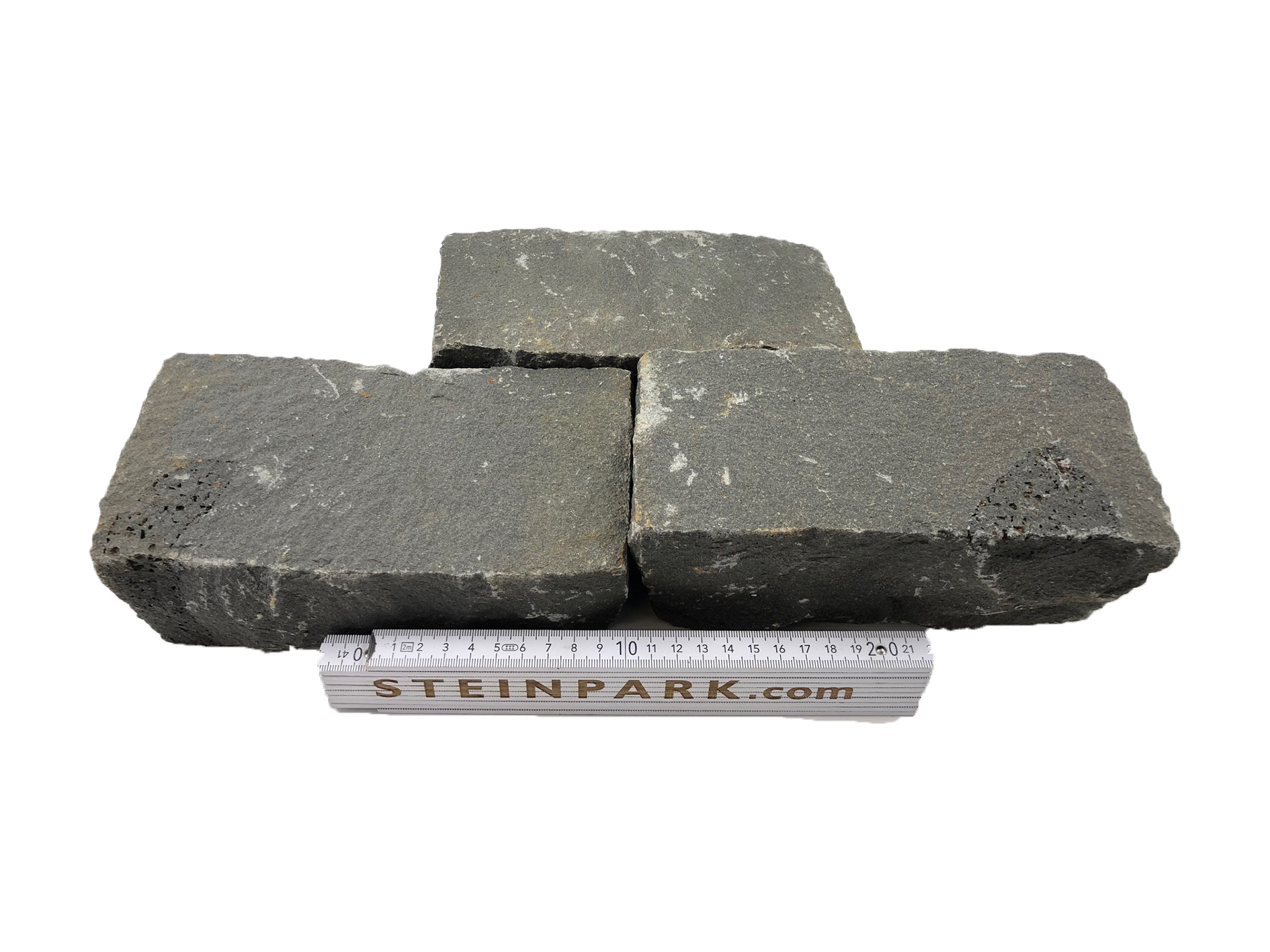 Basalt Kleinpflaster 20x10x8 cm gespalten anthrazit