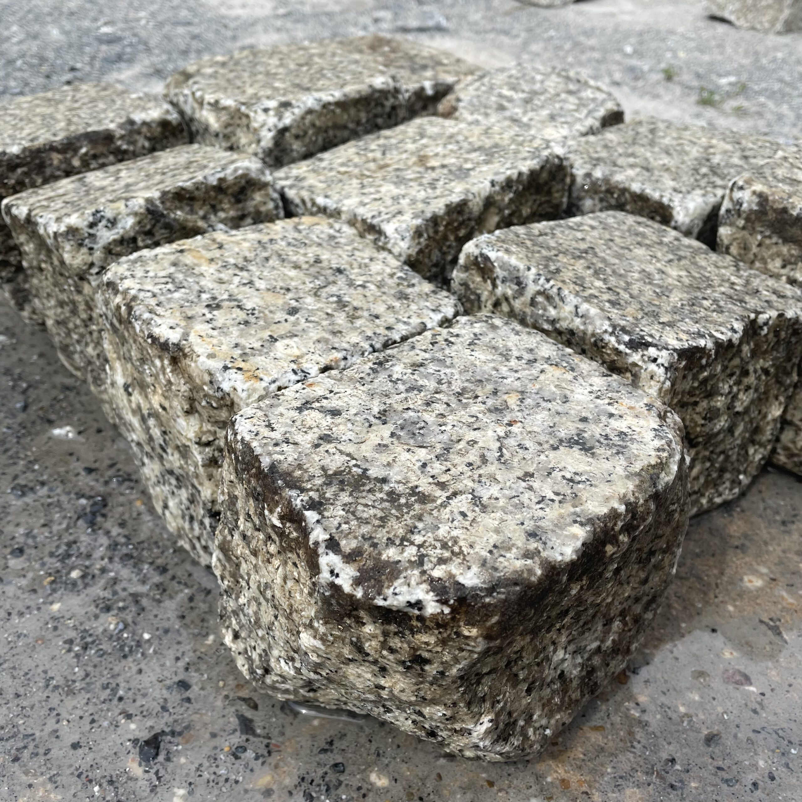 granit-kleinpflaster-grau-gebraucht
