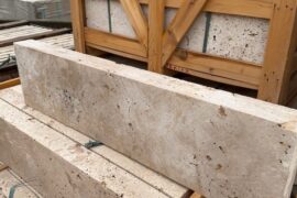 Travertin Kantenstein Crema 7,5x25x100 cm creme-beige Travertin Kantenstein Crema 7,5x25x100 cm creme-beige