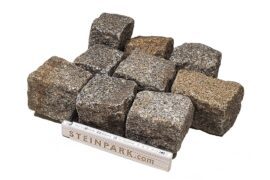 Gebrauchtes Granit Kleinpflaster 8-11 cm überwiegend grau